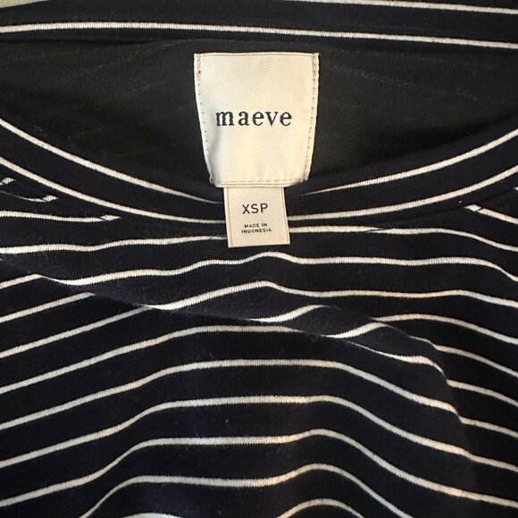 Maeve Short-Sleeve Tee XS - Picture 6 of 6